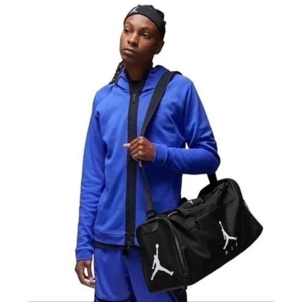 NEW Nike Air Jordan Jumpman Duffle Bag Black & White Size Small # SM0744-023